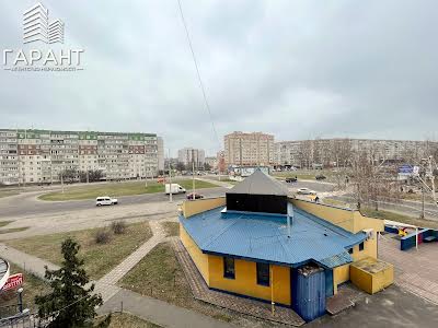 квартира за адресою Михайла Лушпи просп., 22