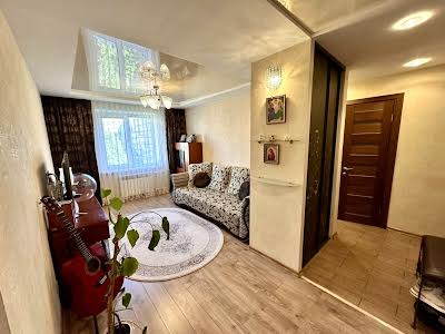 квартира по адресу Героев просп., 17