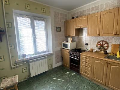 квартира по адресу Драгоманова ул., 23