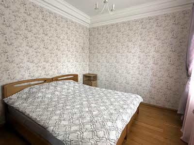 квартира за адресою Оріхуватська вул., 8к2