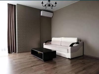 квартира за адресою Французький бульв., 60в