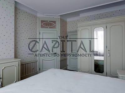 квартира за адресою Шота Руставелі вул., 44