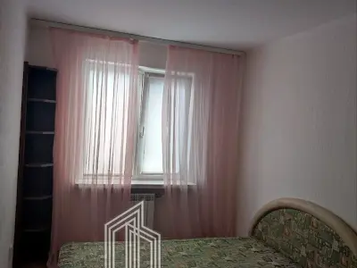квартира по адресу Пражская ул., 32