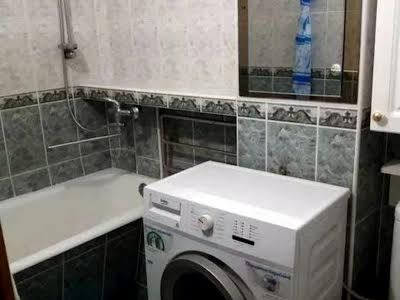 квартира за адресою Салютна вул., 29-А
