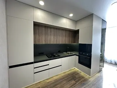 квартира за адресою Свободи вул., 1-C