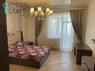 квартира за адресою Добровольців вул. (Маршала Говорова), 8