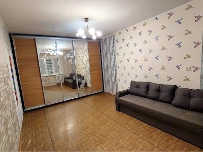 квартира за адресою Вишняківська вул., 5
