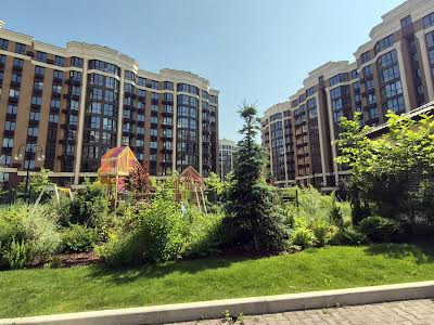 квартира за адресою Щаслива вул., 65