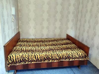 квартира по адресу Квартальна ул. (Гладкова), 33