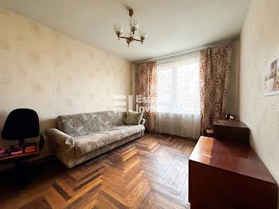 квартира за адресою Ахсарова вул., 13