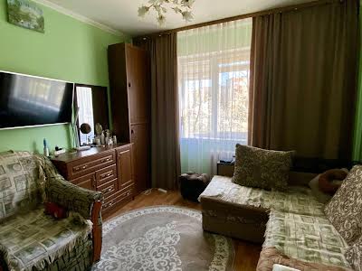 квартира за адресою Антоненка-Давидовича Бориса, 9