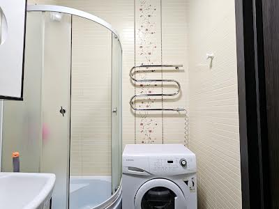 квартира за адресою Миру вул., 9 кор.2