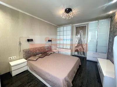 квартира за адресою Бориса Гмирі вул., 8 -Б