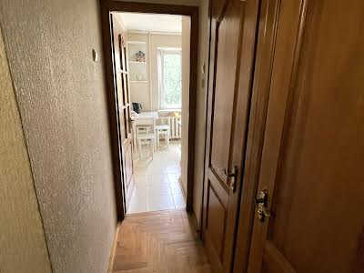 квартира за адресою Дарницький бульв., 7