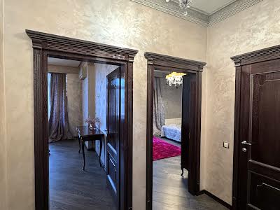 квартира за адресою Назарівська вул. (Вєтрова), 23