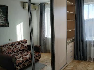 квартира по адресу Елены Телиги ул., 43