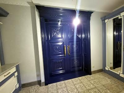 квартира за адресою Отрадна вул., 13