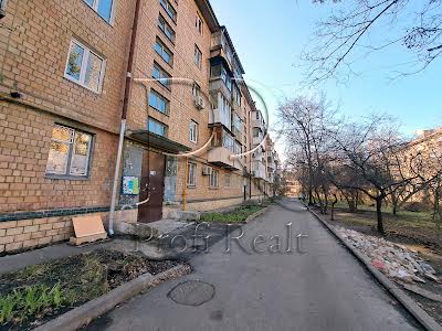 квартира за адресою Деревлянська вул. (Якіра), 20А