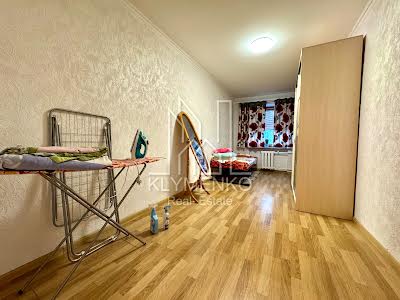 квартира по адресу Сулеймана Стальского ул., 4