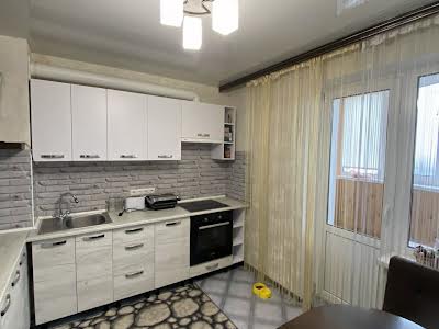 квартира за адресою Сергія Москаленка вул. (Красовського), 43
