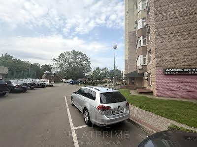 квартира за адресою Михайла Максимовича вул. (Онуфрія Трутенка), 3-Г