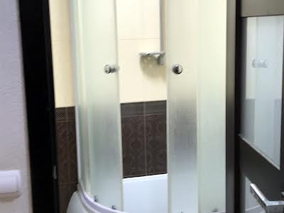 квартира за адресою Олега Ольжича вул., 8