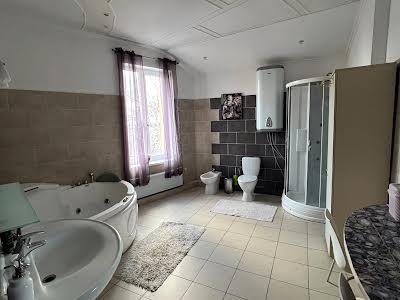 будинок за адресою Академіка Кащенка вул.