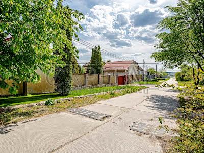 дом по адресу с. Белогородка, Чернобыльская