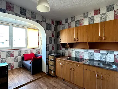 квартира за адресою Кушнарева, 2
