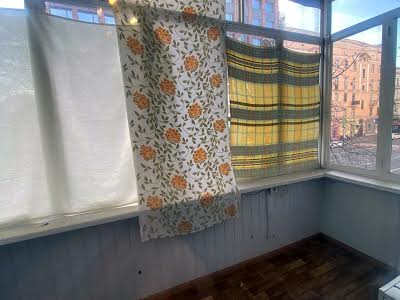 квартира за адресою Саксаганського вул., 42