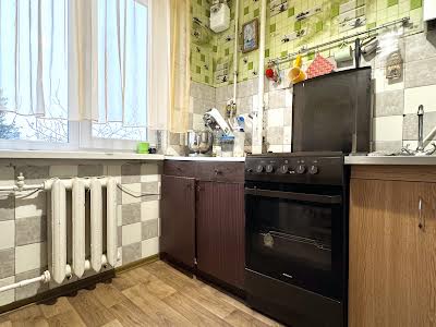 квартира за адресою Шевченка вул., 53б