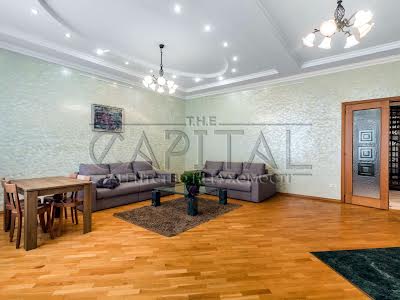квартира по адресу Десятинная ул., 1/3