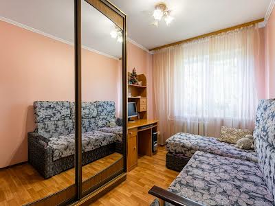 квартира за адресою Бориса Антоненка-Давидовича вул., 9