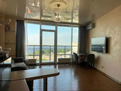 квартира за адресою Королеви Єлизавети ІІ вул. (Глинки), 2