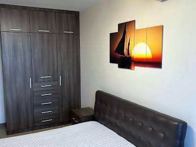 квартира за адресою Петропавлівська вул., 40