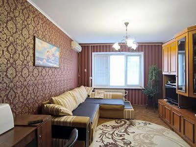 квартира за адресою Героїв просп., 32