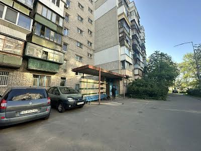 квартира за адресою Ялтинська вул., 5а