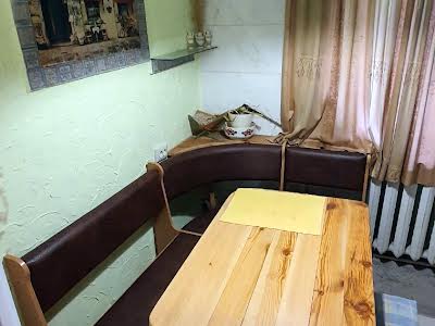 квартира за адресою Введенська вул., 42