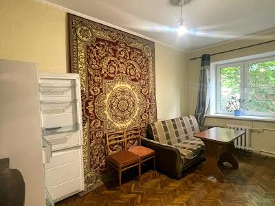 квартира за адресою Богдана Хмельницького вул., 68