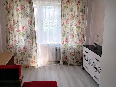 кімната за адресою Будівельників вул., 11