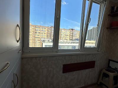 квартира за адресою Академіка Сахарова вул., 44