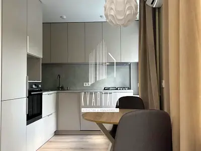 квартира за адресою Зоологічна вул., 4-А