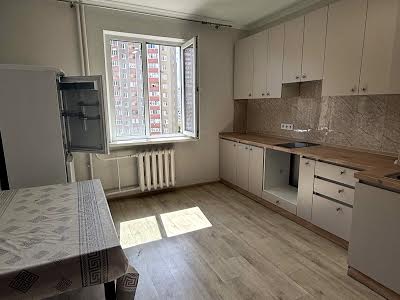 квартира за адресою Урлівська вул., 32