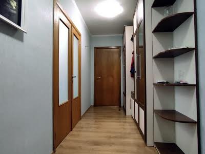 квартира за адресою Малиновського, 27/23