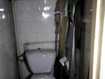 квартира за адресою Набережно-Лугова вул., 5