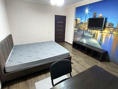 квартира за адресою Воскресенська вул., 16в