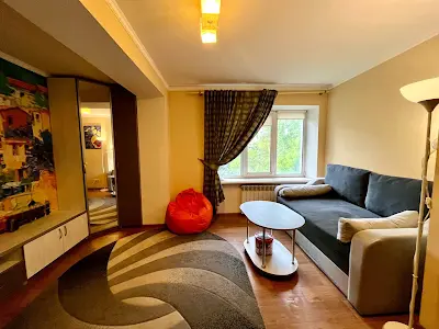 квартира за адресою Олени Теліги вул., 51