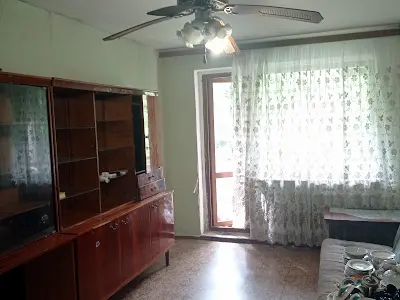 квартира за адресою Олексія Вадатурського вул. (Маршала Малиновського), 65