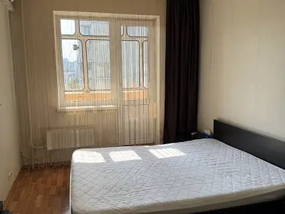 квартира за адресою Ревуцького вул., 34-А