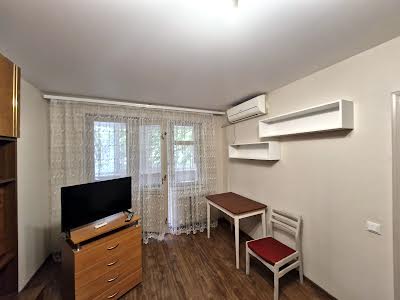 квартира по адресу Генерала Петрова ул., 27